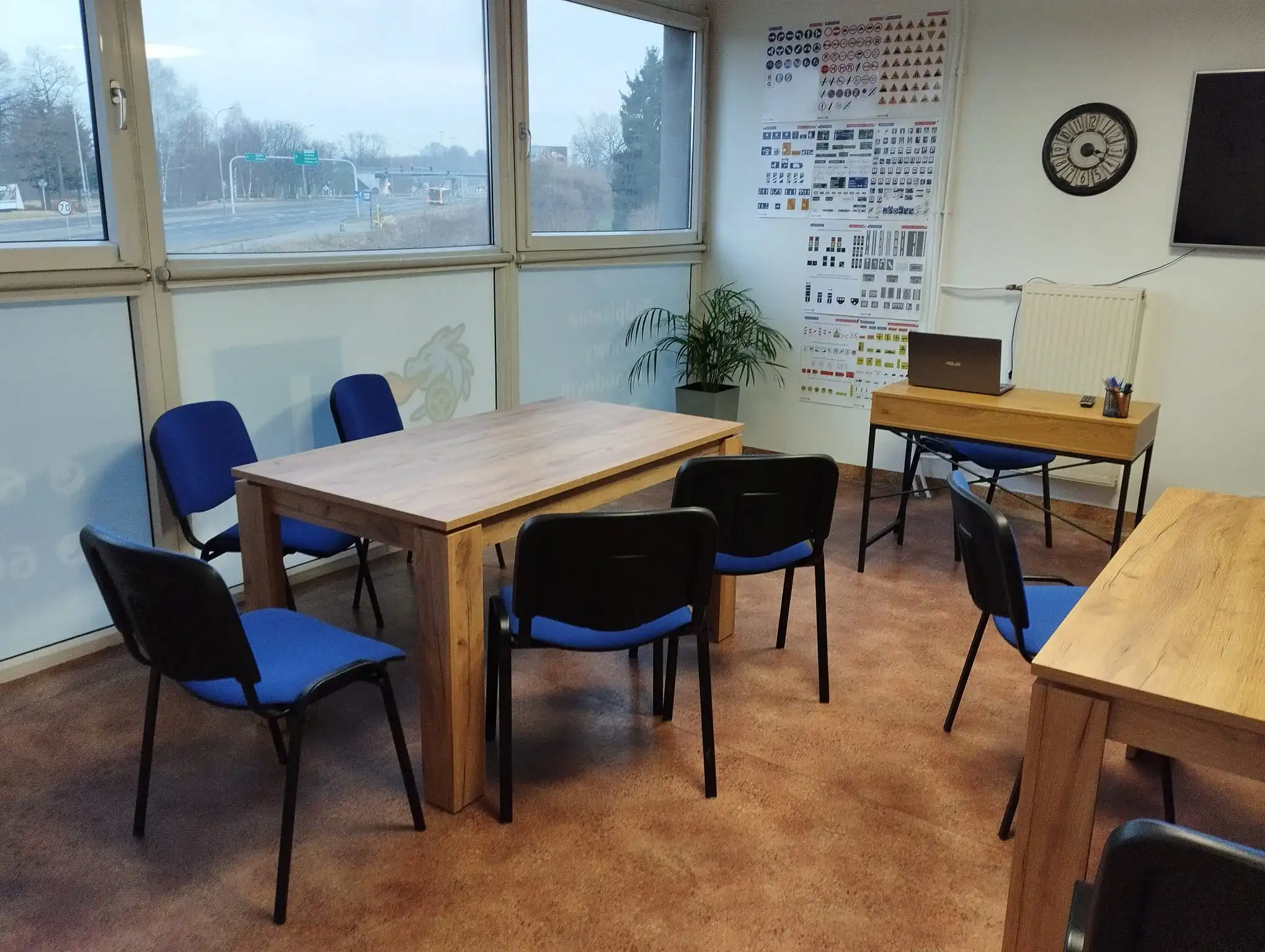 Jak wygląda szkolenie prawa jazdy